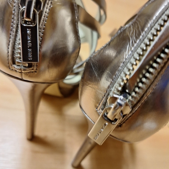 Michael Kors Ava platform buckle strap sandal heels in nickel 7 - Picture 7 of 9